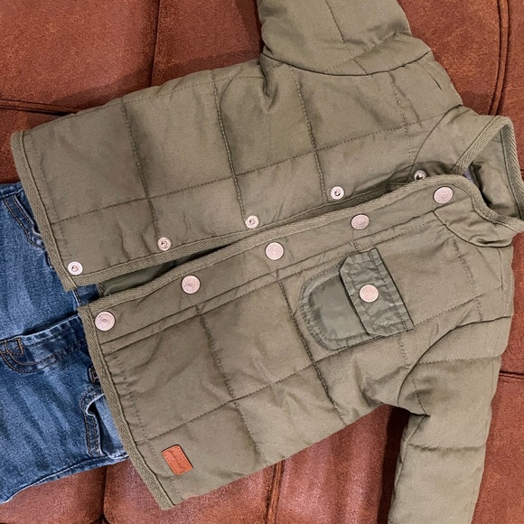 Complete Toddler Outfit - 7 for all the mankind - Picture 6 of 9